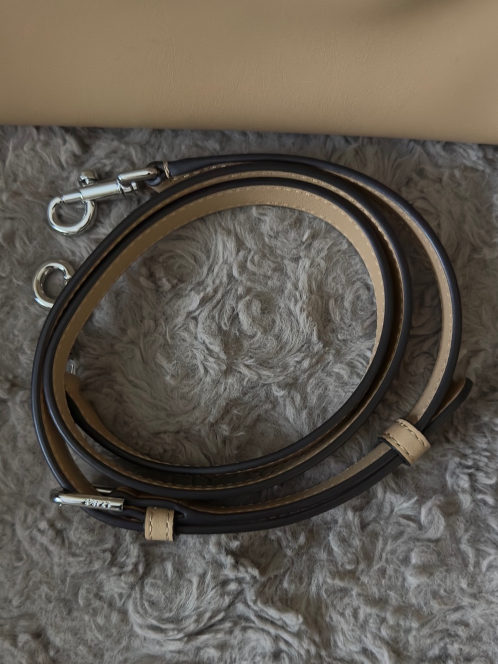 Le Tanneur Emie MEDIUM HANDBAG IN SMOOTH LEATHER AND NUBUCK NWOT - Picture 7 of 7
